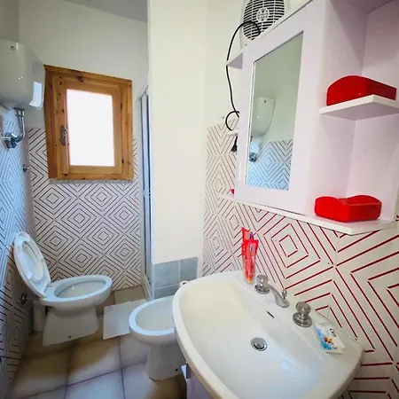 Apartamento Villetta Lu Liciu Con Giardino, A/c E Bbq San Teodoro (Sardinia)